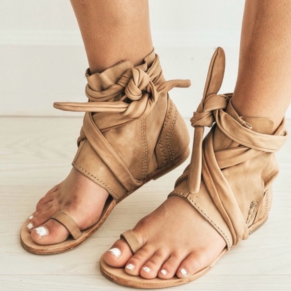 Free People Delaney Tan Leather Gladiator Style Ankle Wrap Boot Sandals